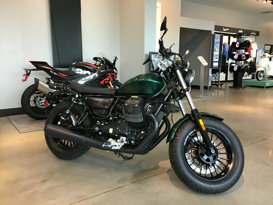 2017 Moto Guzzi V9 Bobber