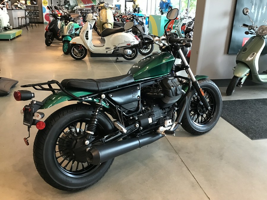 2017 Moto Guzzi V9 Bobber