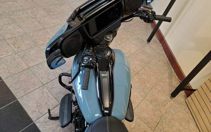 2024 Harley-Davidson Street Glide® Sharkskin Blue - Black Finish