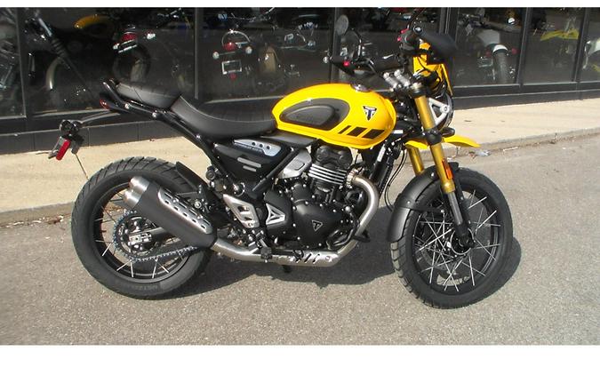 2026 Scrambler 400 XC - Triumph