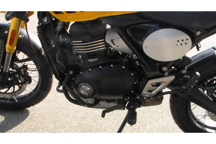 2026 Scrambler 400 XC - Triumph