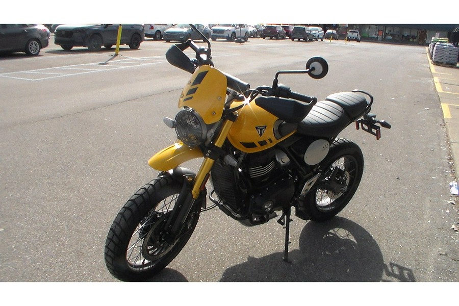 2026 Scrambler 400 XC - Triumph