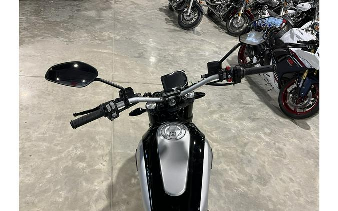 2024 Ducati Scrambler® Icon