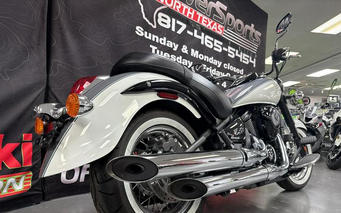 2024 Kawasaki Vulcan 900 Classic