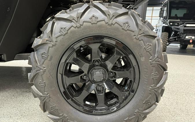 2027 Can-Am Defender DPS CAB HD9