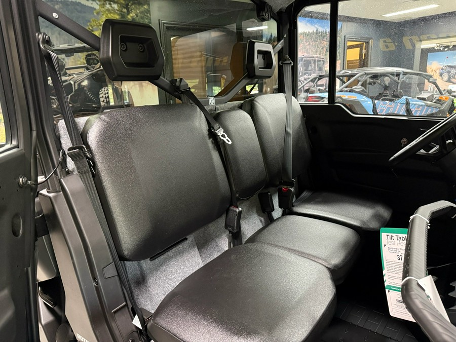 2027 Can-Am Defender DPS CAB HD9