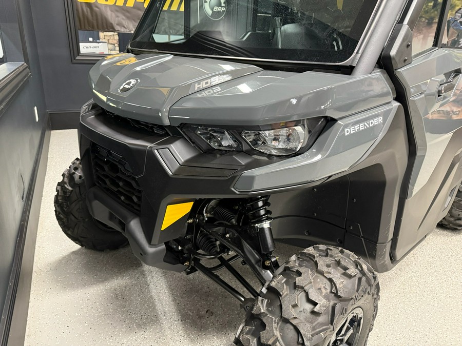 2027 Can-Am Defender DPS CAB HD9