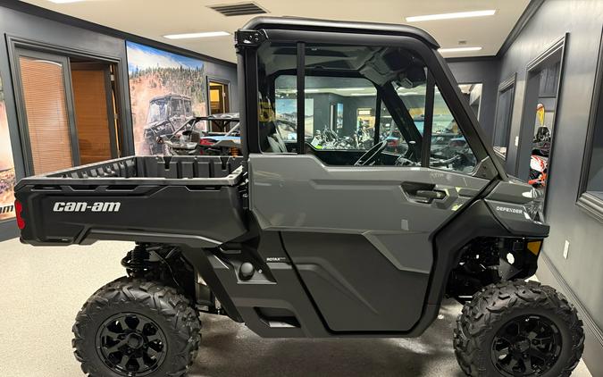 2027 Can-Am Defender DPS CAB HD9