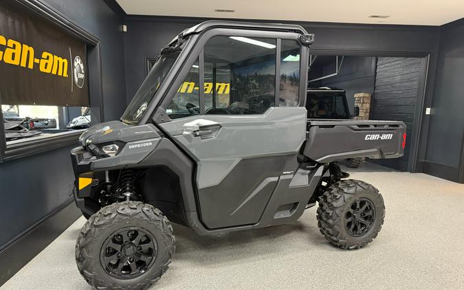 2027 Can-Am Defender DPS CAB HD9