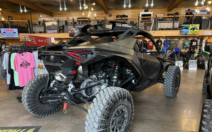 2026 Can-Am Maverick R X rc With SMART-SHOX