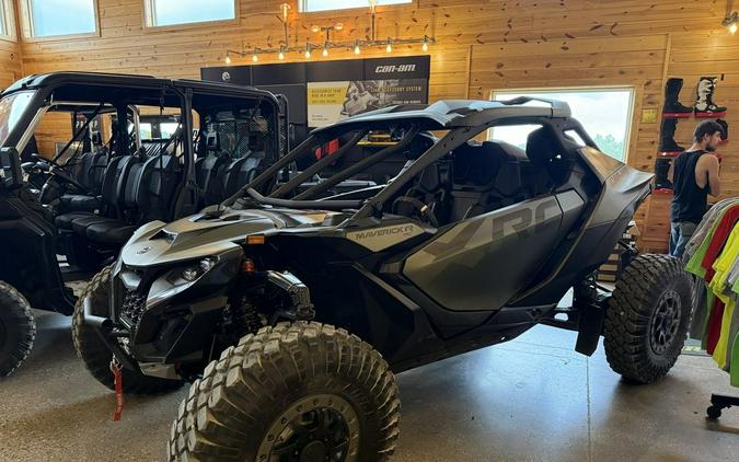 2026 Can-Am Maverick R X rc With SMART-SHOX