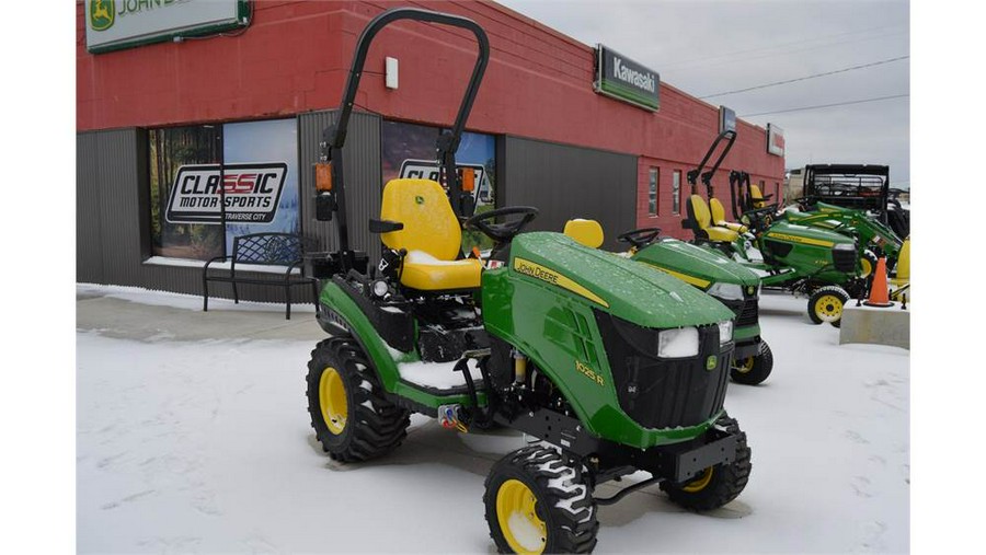 John Deere 1025R OPEN STATION TRACTOR, R4 TIRES