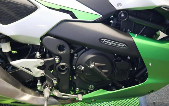 2024 Kawasaki Ninja® 7 Hybrid ABS