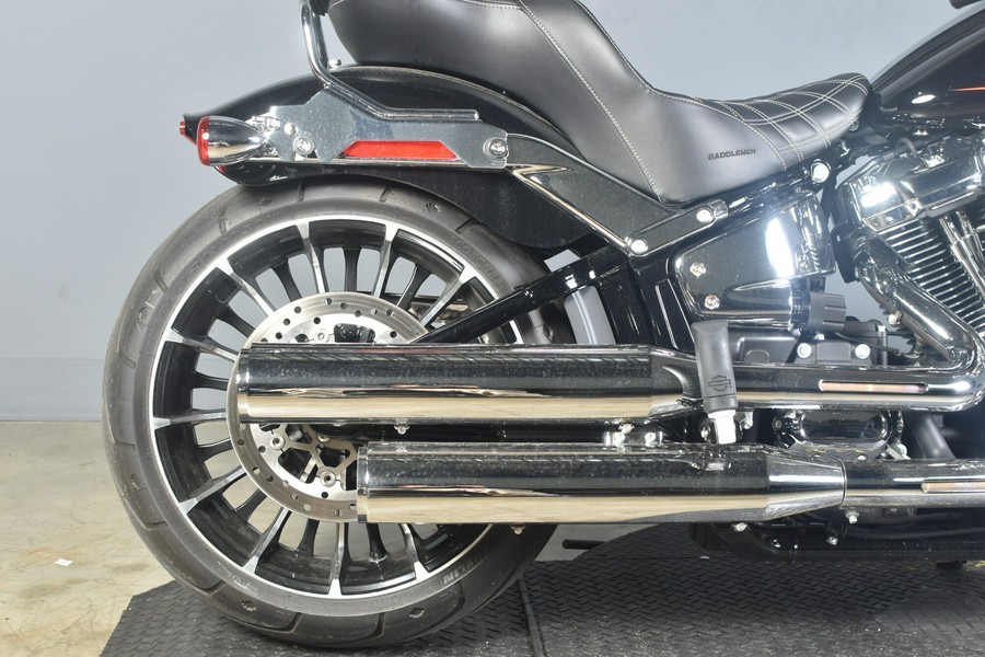 2024 Harley-Davidson Breakout 117 Vivid Black