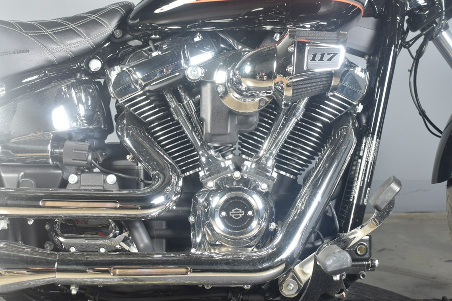 2024 Harley-Davidson Breakout 117 Vivid Black