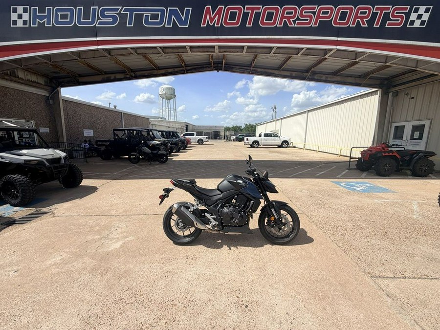 2026 Honda® CB750 Hornet E-Clutch