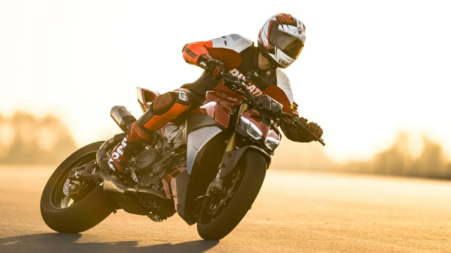 2027 Ducati Streetfighter V2 S