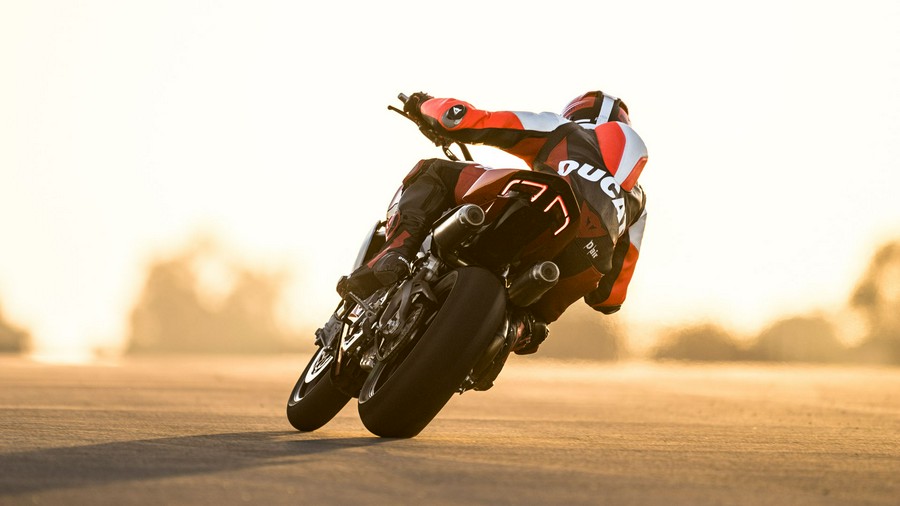 2027 Ducati Streetfighter V2 S