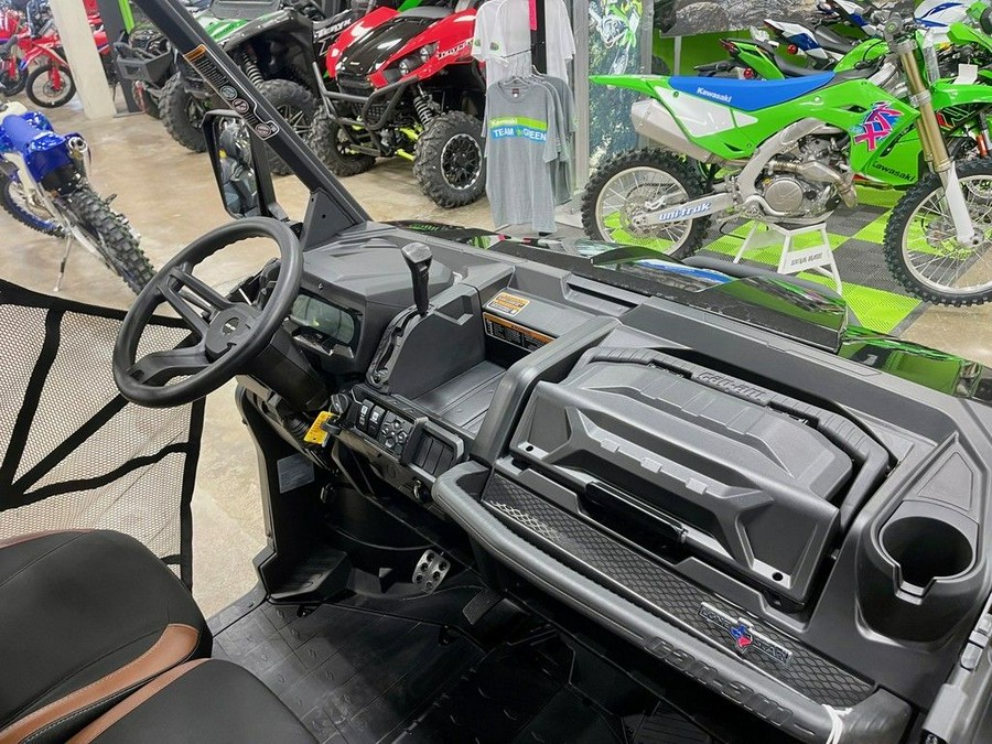 2023 Can-Am® Defender MAX Lone Star HD10