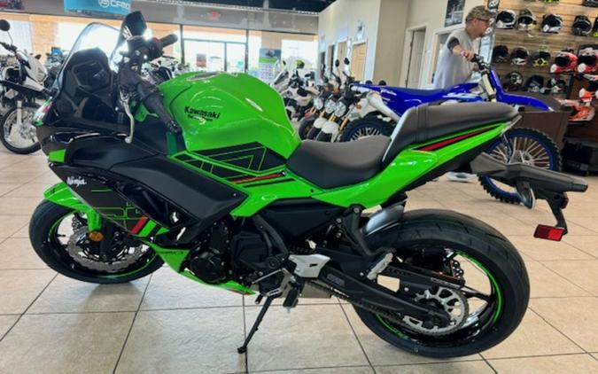 2024 Kawasaki Ninja® 650 KRT Edition ABS