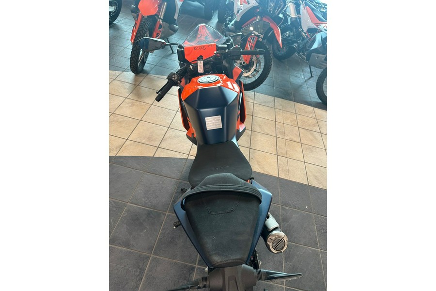 2022 KTM RC 390