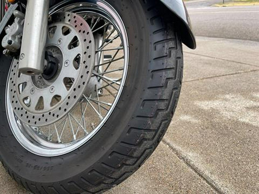 2004 Suzuki Intruder Volusia 800