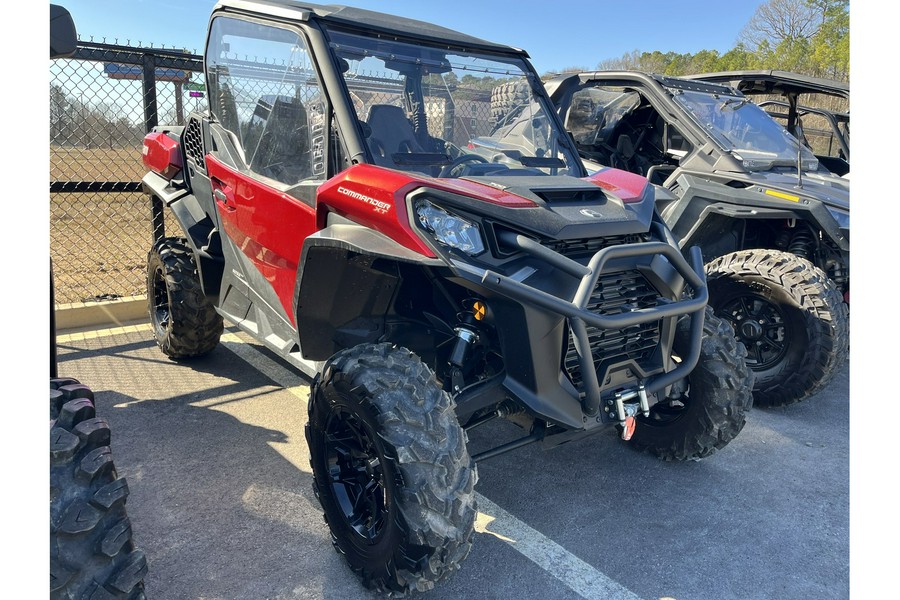 2025 Can-Am Commander XT 700