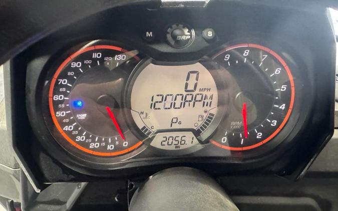 2016 Can-Am Commander XT 1000