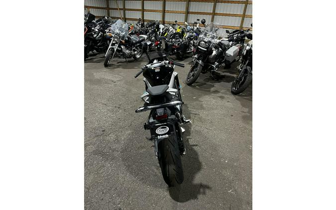 2026 675SS - CFMOTO