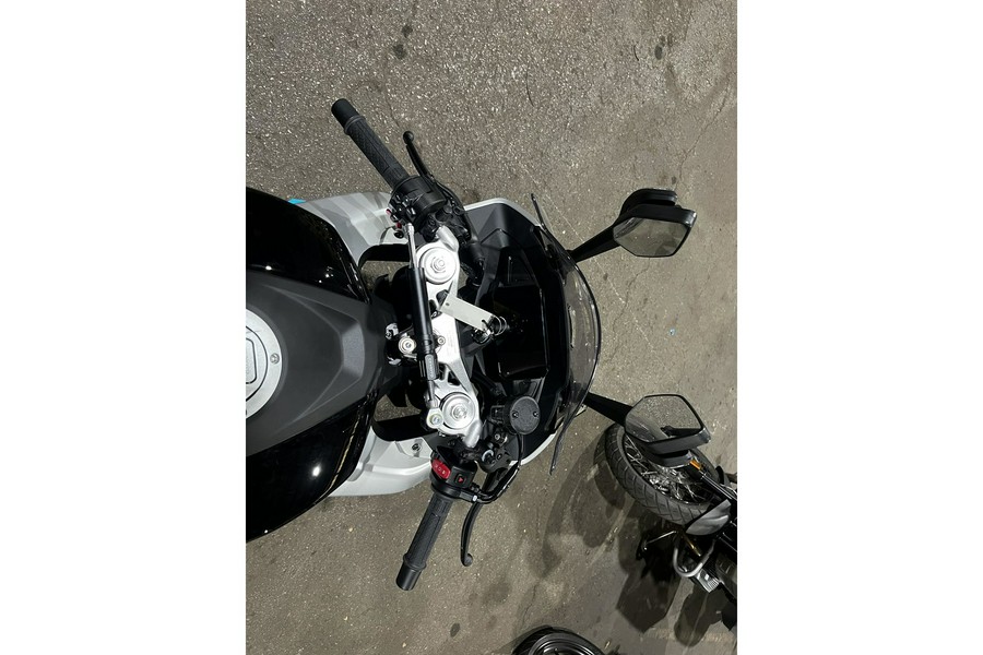 2026 675SS - CFMOTO
