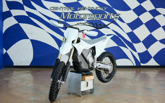 2026 VARG MX 1.2 - Stark Future