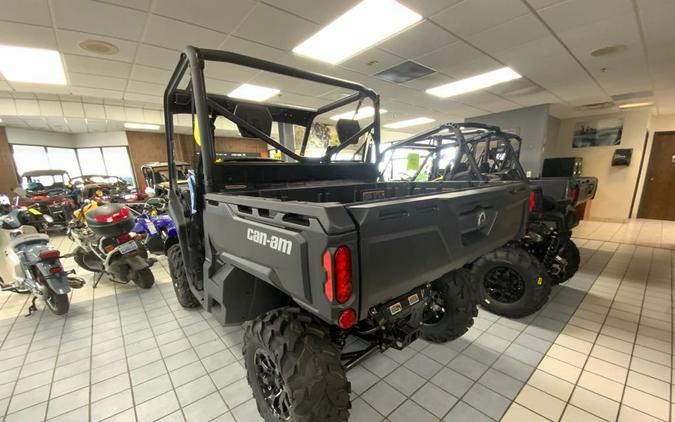 2023 Can-Am DEFENDER DPS HD10