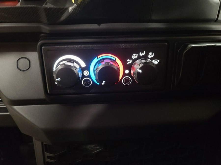 2026 Can-Am Defender MAX LONE STAR CAB HD11