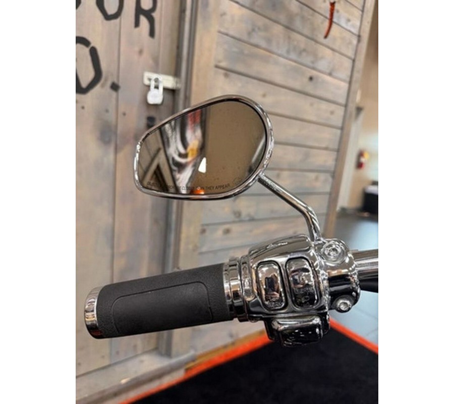 2005 Harley-Davidson Softail FLSTN - Deluxe