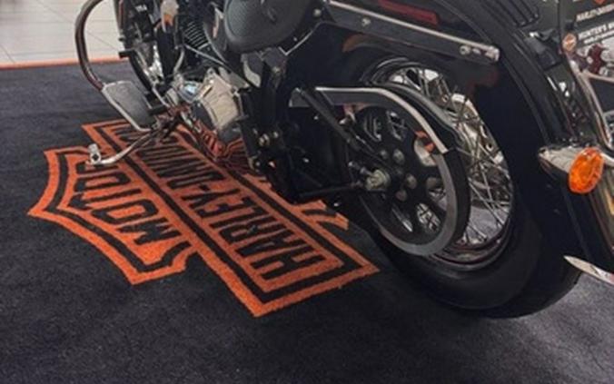 2005 Harley-Davidson Softail FLSTN - Deluxe