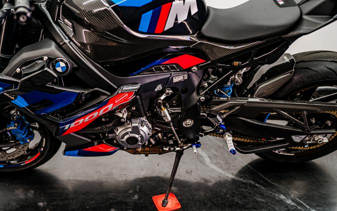 2024 BMW M 1000 R
