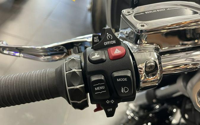 2022 BMW R 18 Transcontinental Black Storm Metallic