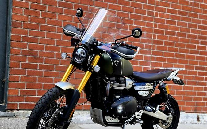2022 Triumph Scrambler 1200 XE Matt Khaki Green Matt Jet Black