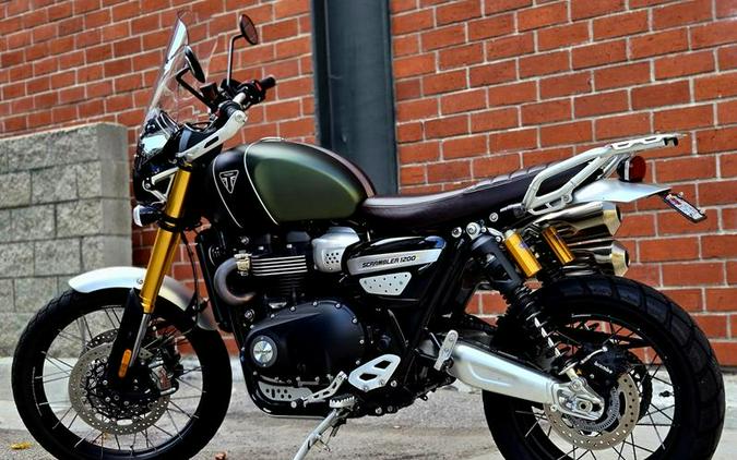 2022 Triumph Scrambler 1200 XE Matt Khaki Green Matt Jet Black