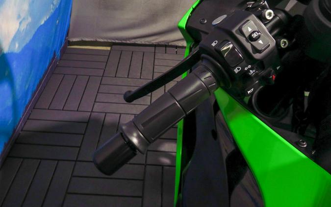 2027 Kawasaki Ninja ZX-6R ABS