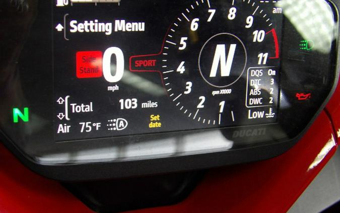 2022 Ducati Supersport 950 Ducati Red