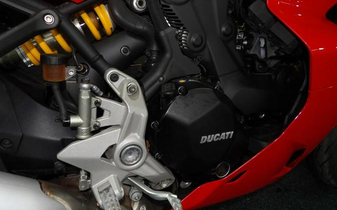2022 Ducati Supersport 950 Ducati Red