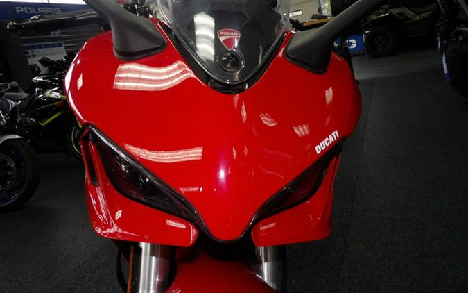 2022 Ducati Supersport 950 Ducati Red