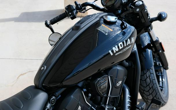 2025 INDIAN MOTORCYCLE SCOUT BOBBER LIMITED BLACK METALLIC