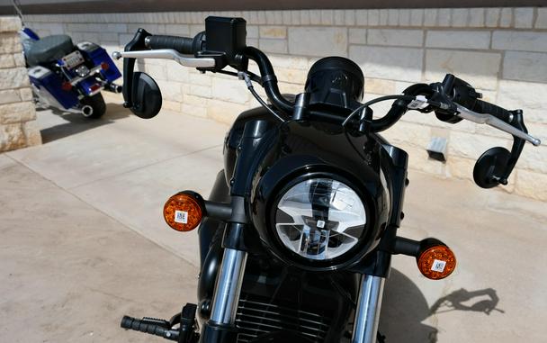 2025 INDIAN MOTORCYCLE SCOUT BOBBER LIMITED BLACK METALLIC