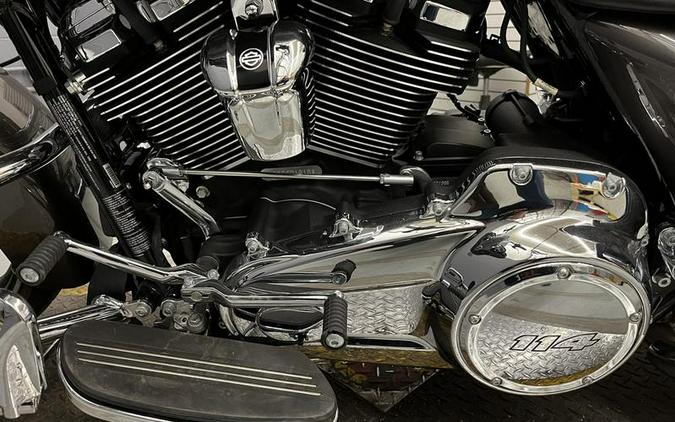 2023 Harley-Davidson® FLHXS - Street Glide® Special