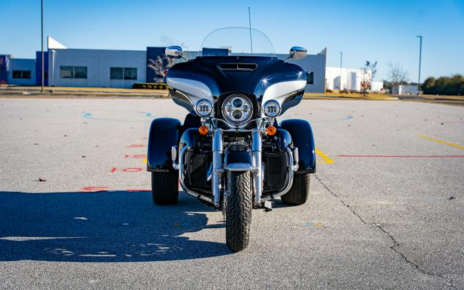 Used 2020 Harley-Davidson Tri Glide Ultra FLHTCUTG Trike For Sale In Florence, SC