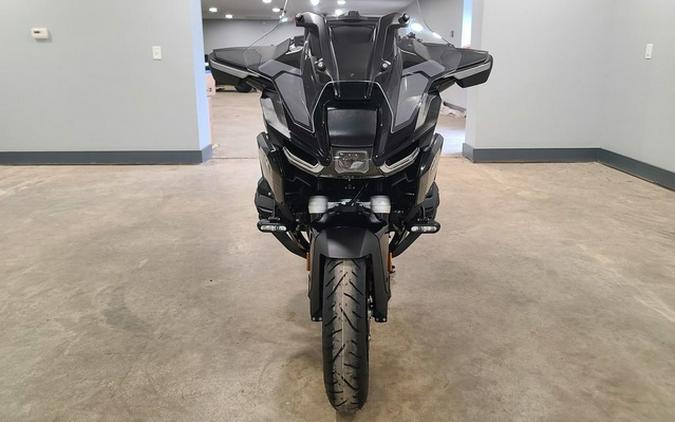 2026 BMW R 1300 RT Triple Black