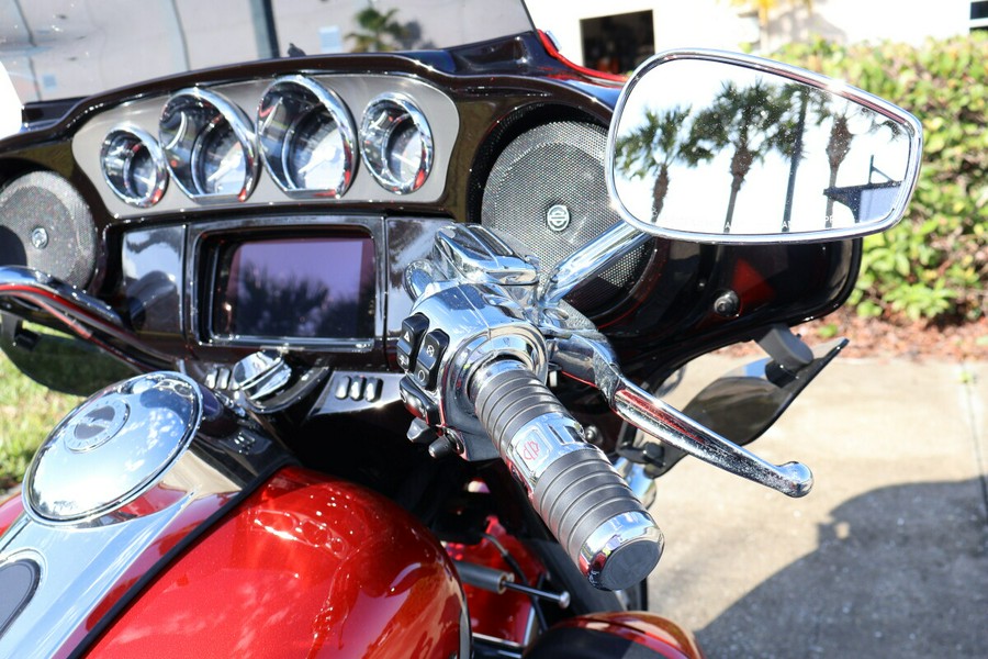 2021 Harley-Davidson CVO Tri Glide FLHTCUTGSE