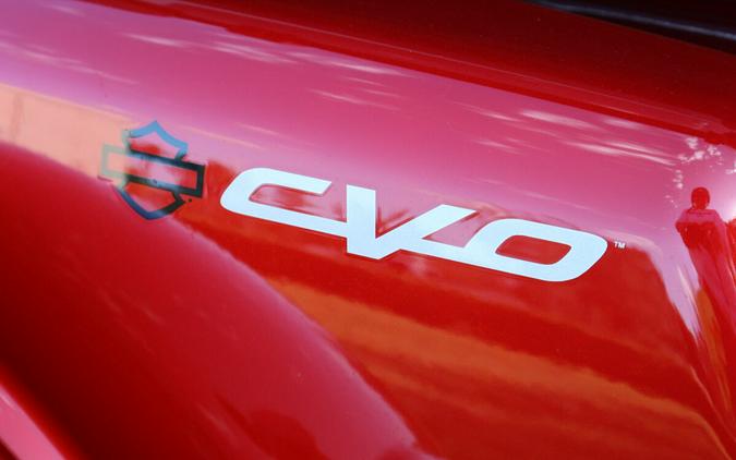 2021 Harley-Davidson CVO Tri Glide FLHTCUTGSE